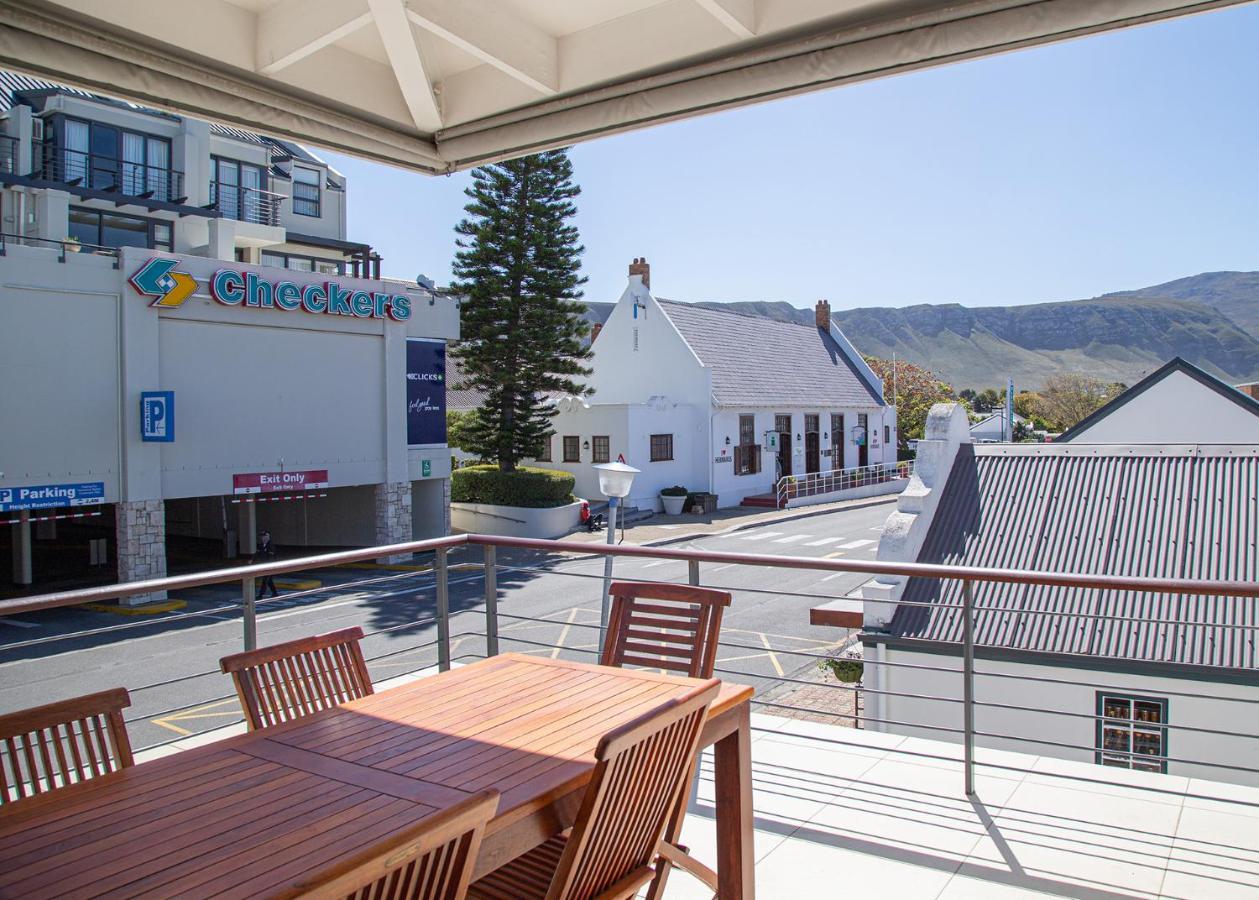 Marine Square Luxury Suites Hermanus Εξωτερικό φωτογραφία